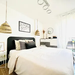 les-jardins-des-senteurs-appartement-priv-avec-parking.fr-provencehotel.com/